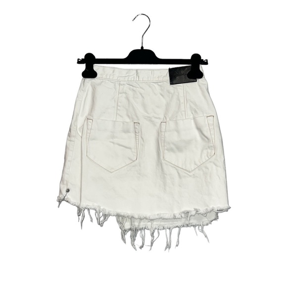 One Teaspoon Wild Thing Skirt in Cococash White Denim - Picture 4 of 12